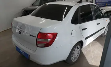 LADA (ВАЗ) Granta 2015 года за 2 500 000 тг. в Астана фото 3
