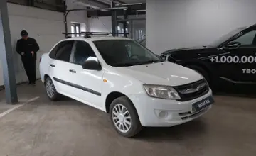 LADA (ВАЗ) Granta 2015 года за 2 500 000 тг. в Астана фото 2