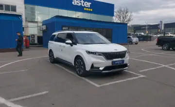 Kia Carnival 2020 года за 18 000 000 тг. в Алматы фото 2