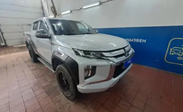 Mitsubishi L200 2019 года за 13 000 000 тг. в Астана фото 3