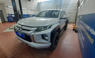 Mitsubishi L200 2019 года за 13 000 000 тг. в Астана фото 1