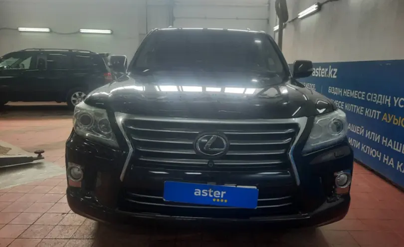 Lexus LX 2013 года за 28 000 000 тг. в Астана фото 2