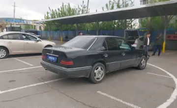 Mercedes-Benz W124 1993 года за 1 300 000 тг. в Алматы фото 3