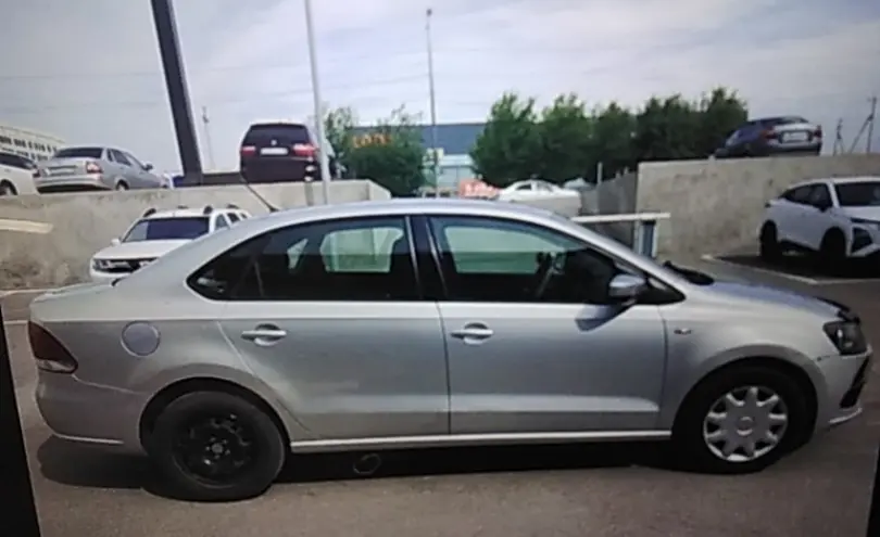 Volkswagen Polo 2015 года за 5 500 000 тг. в Шымкент фото 4
