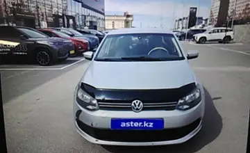 Volkswagen Polo 2015 года за 5 500 000 тг. в Шымкент фото 2