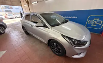 Hyundai Accent 2019 года за 8 200 000 тг. в Астана фото 4