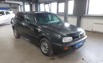 Volkswagen Golf 1993 года за 1 400 000 тг. в Астана фото 2