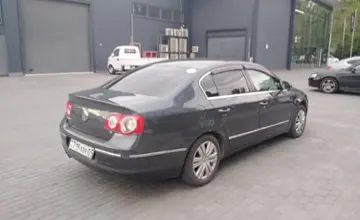 Volkswagen Passat 2010 года за 4 500 000 тг. в Алматы