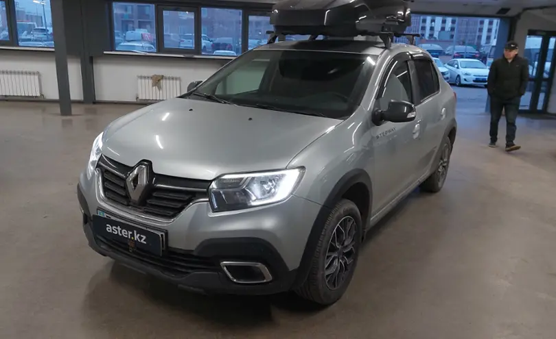 Renault Logan 2022 года за 7 600 000 тг. в Астана