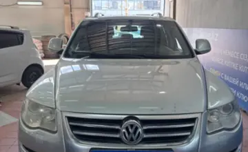 Volkswagen Touareg 2007 года за 5 300 000 тг. в Астана фото 2