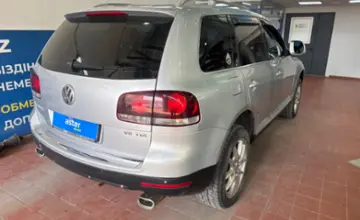 Volkswagen Touareg 2007 года за 5 300 000 тг. в Астана