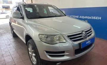 Volkswagen Touareg 2007 года за 5 300 000 тг. в Астана фото 3