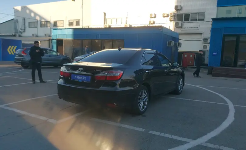 Toyota Camry 2016 года за 11 000 000 тг. в Алматы фото 3