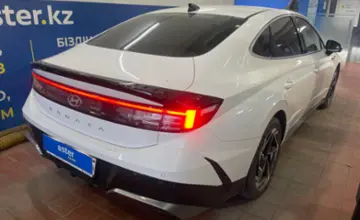 Hyundai Sonata 2023 года за 18 000 000 тг. в Астана