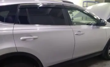 Toyota RAV4 2015 года за 9 000 000 тг. в Павлодар фото 4