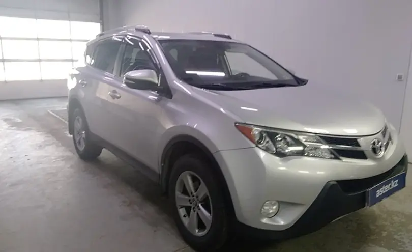 Toyota RAV4 2015 года за 9 000 000 тг. в Павлодар фото 3