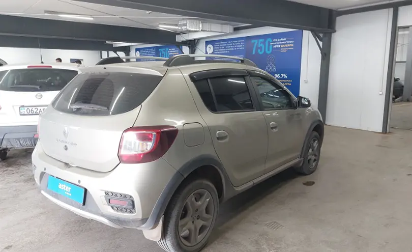 Renault Sandero 2021 года за 7 200 000 тг. в Астана фото 3