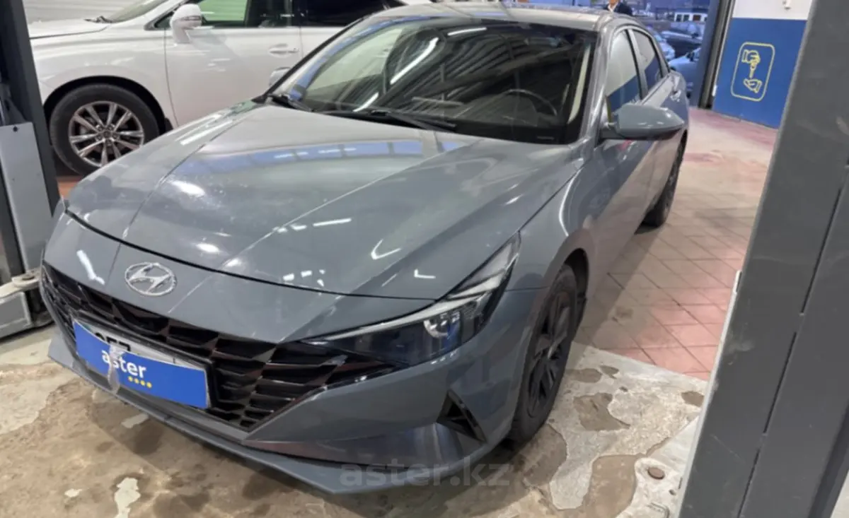 Hyundai Elantra 2021 года за 9 000 000 тг. в Астана