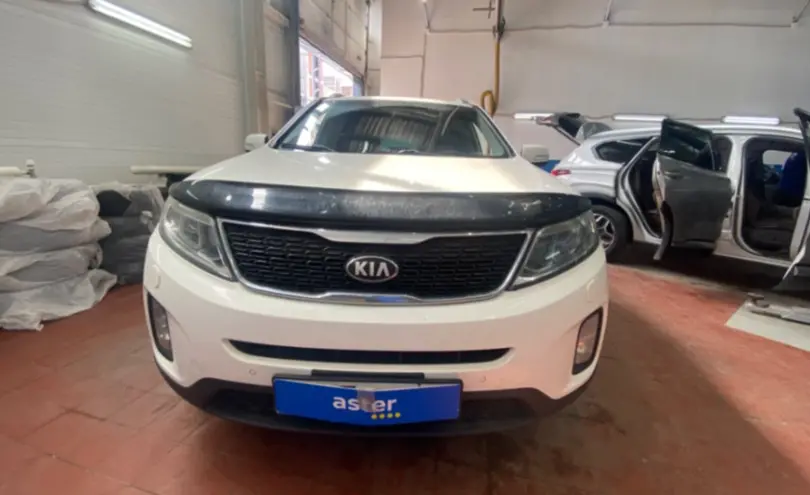 Kia Sorento 2012 года за 9 000 000 тг. в Астана фото 2