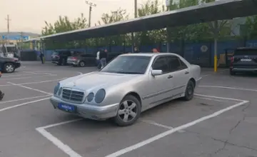 Mercedes-Benz E-Класс 1997 года за 2 300 000 тг. в Алматы фото 1