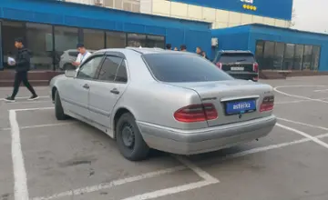 Mercedes-Benz E-Класс 1997 года за 2 300 000 тг. в Алматы фото 4