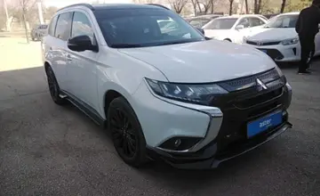 Mitsubishi Outlander 2022 года за 14 500 000 тг. в Актобе фото 3