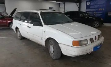 Volkswagen Passat 1990 года за 800 000 тг. в Астана фото 2