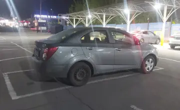 Chevrolet Aveo 2014 года за 3 000 000 тг. в Алматы фото 3