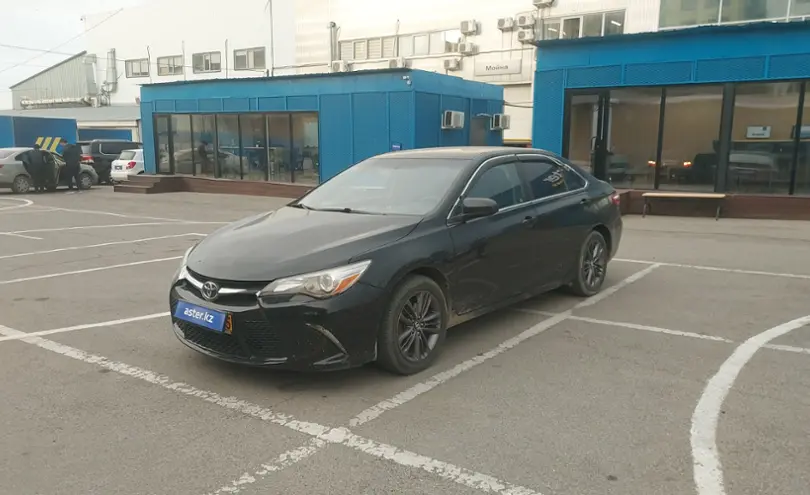 Toyota Camry 2017 года за 9 500 000 тг. в Алматы