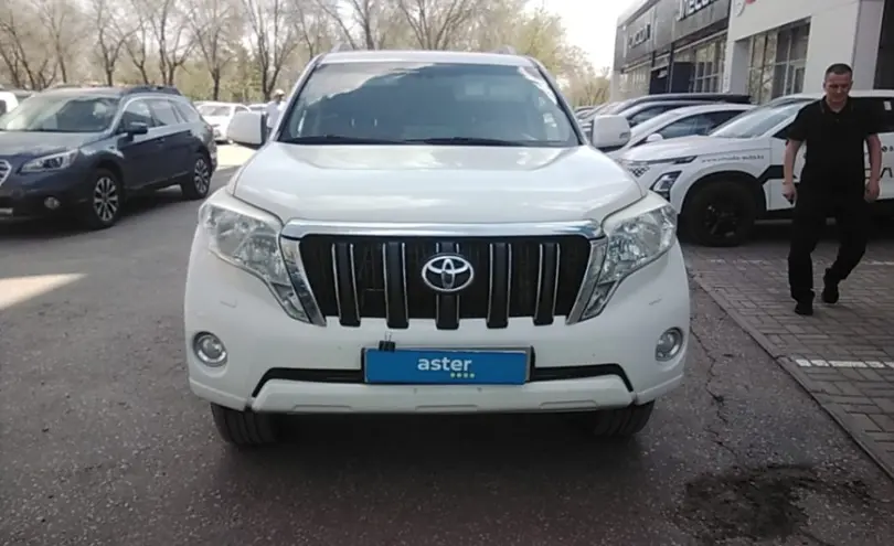 Toyota Land Cruiser Prado 2013 года за 15 500 000 тг. в Актобе фото 2