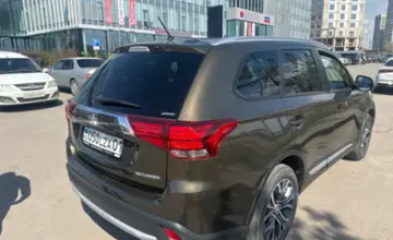 Mitsubishi Outlander 2016 года за 12 000 000 тг. в Астана