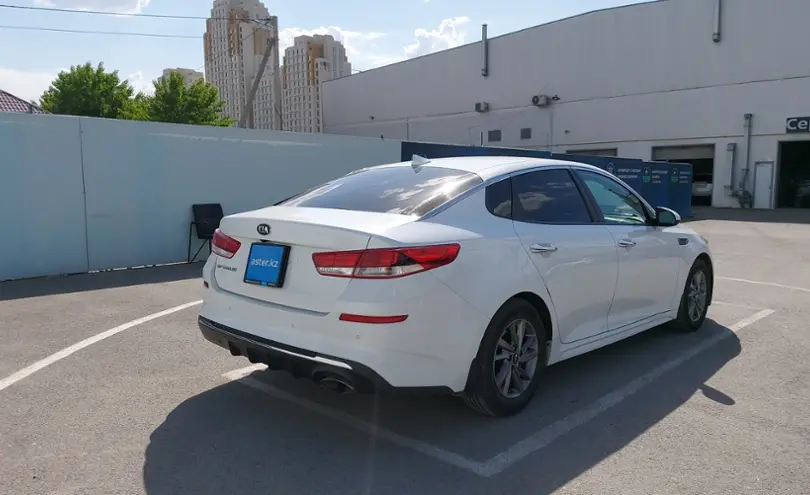 Kia Optima 2018 года за 8 000 000 тг. в Шымкент фото 3