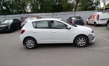 Renault Sandero 2020 года за 6 500 000 тг. в Алматы фото 4
