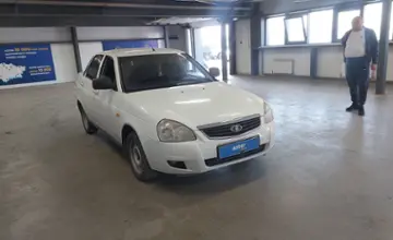 LADA (ВАЗ) Priora 2013 года за 2 100 000 тг. в Астана фото 2