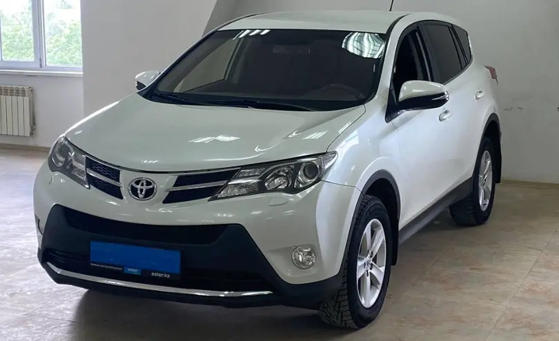 Toyota RAV4 2014 года за 8 720 000 тг. в Актобе