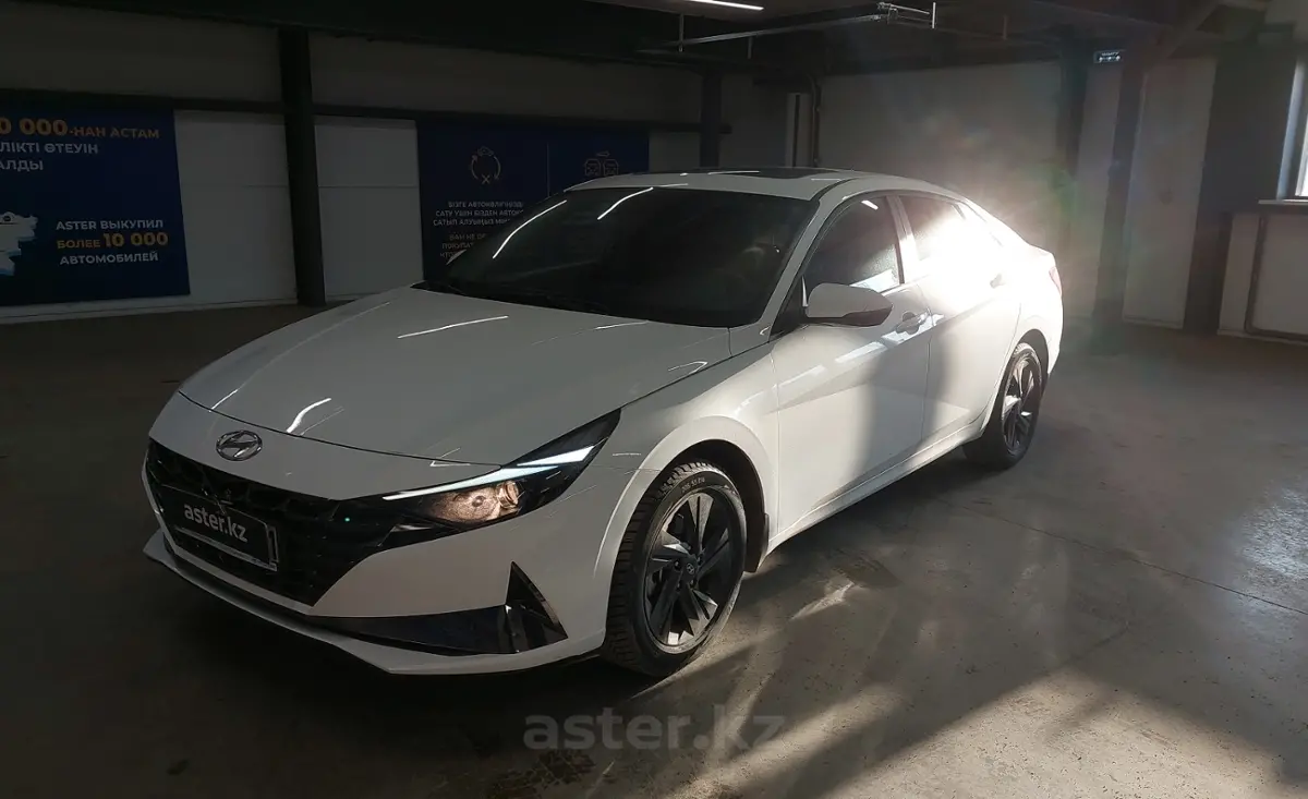 2023 Hyundai Elantra