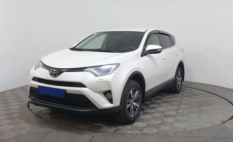 Toyota RAV4 2016 года за 10 690 000 тг. в Астана