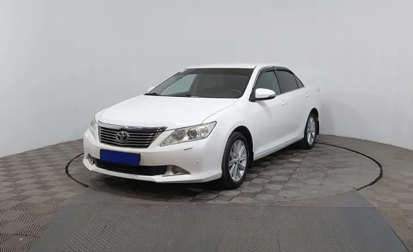 Toyota Camry 2012 года за 9 130 000 тг. в Астана
