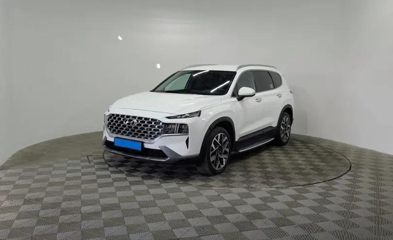 Hyundai Santa Fe 2021 года за 17 250 000 тг. в Алматы