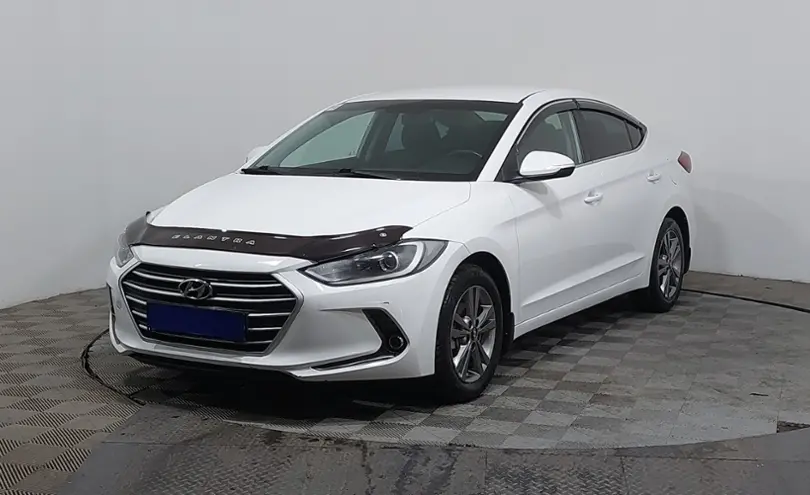 Hyundai Elantra 2018 года за 7 690 000 тг. в Астана