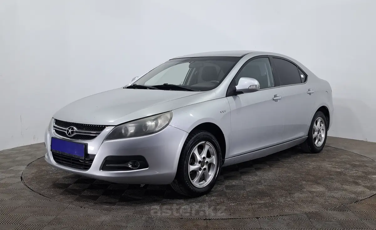 2015 JAC J5 (Heyue)