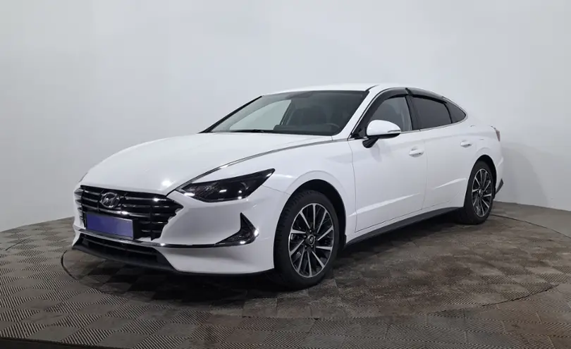 Hyundai Sonata 2023 года за 10 750 000 тг. в Астана