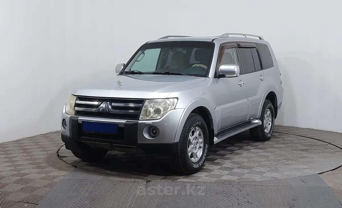 2007 Mitsubishi Pajero