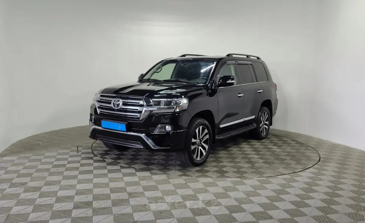 2016 Toyota Land Cruiser