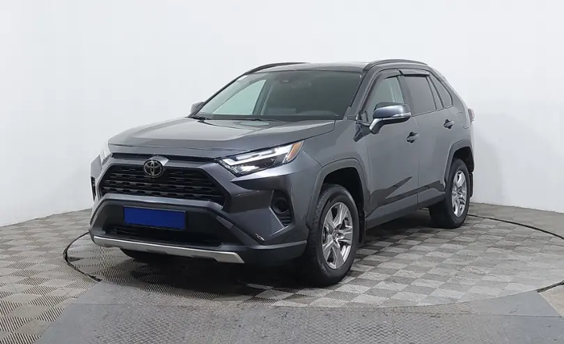 Toyota RAV4 2022 года за 17 500 000 тг. в Астана
