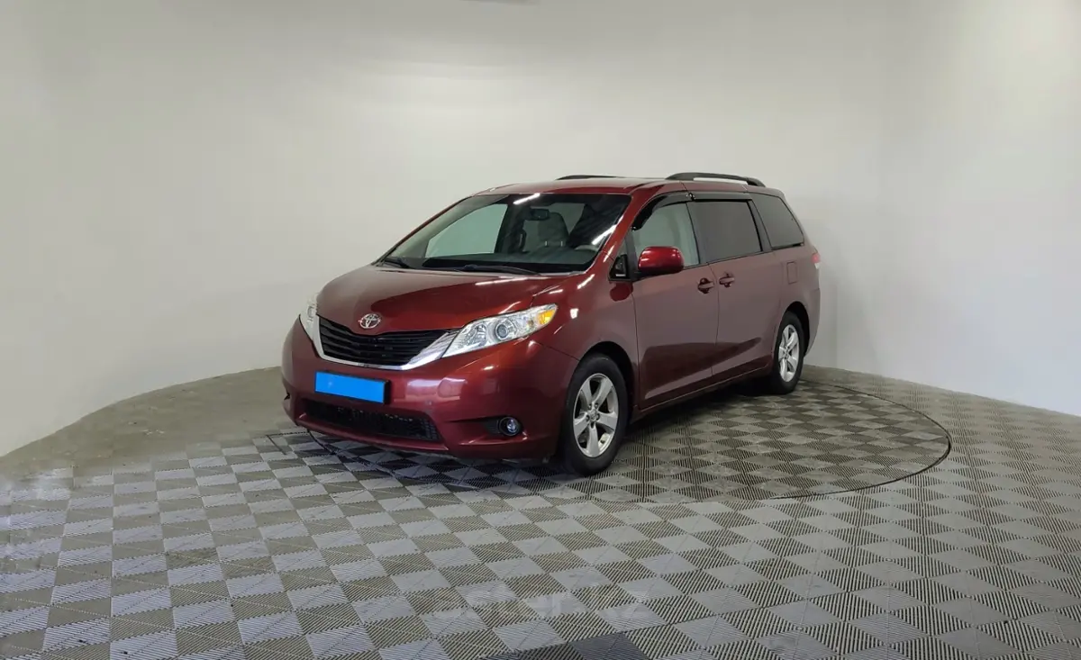 2013 Toyota Sienna