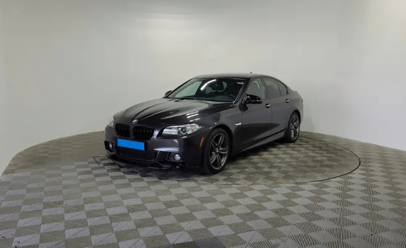 BMW 5 серии 2015 года за 12 250 000 тг. в Алматы