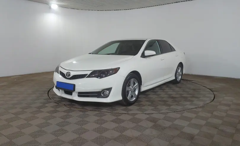 Toyota Camry 2013 года за 9 150 000 тг. в Шымкент