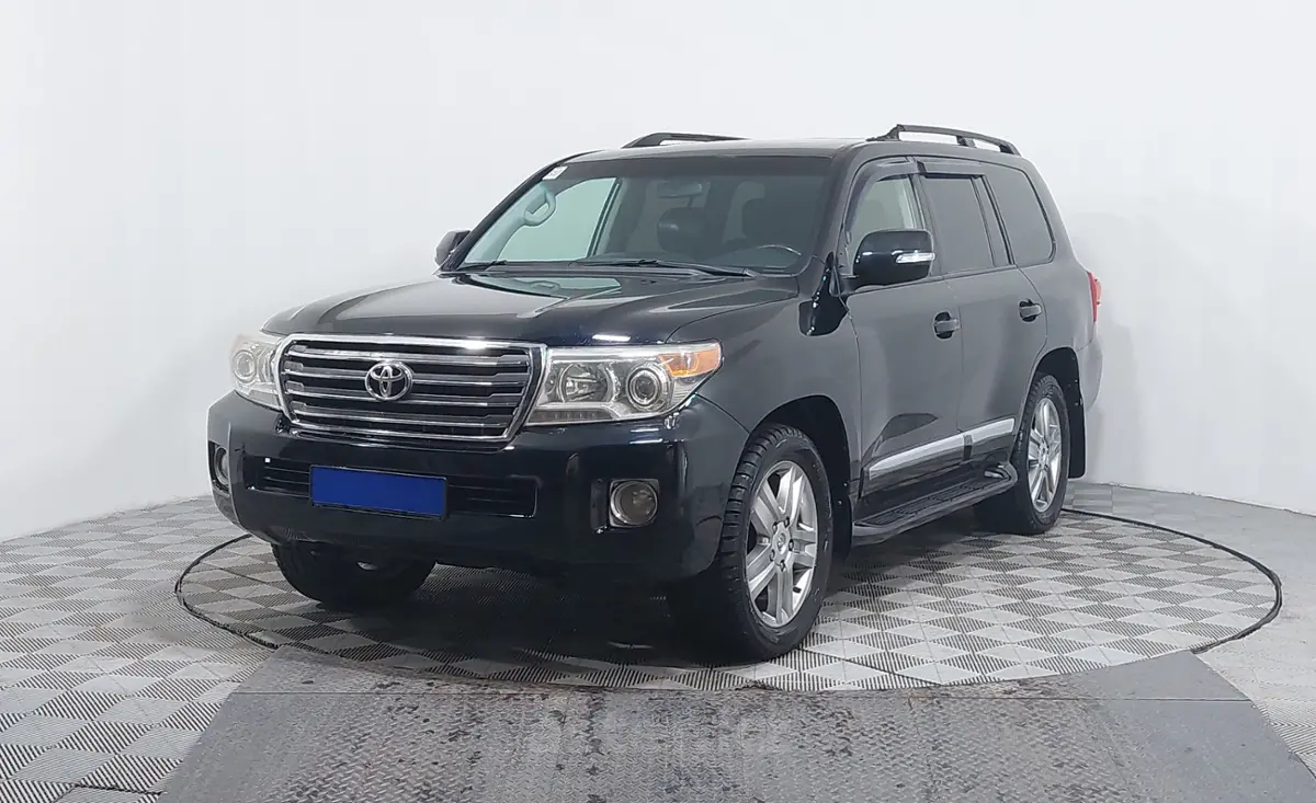 2012 Toyota Land Cruiser