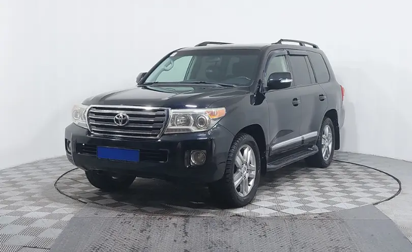 Toyota Land Cruiser 2012 года за 19 990 000 тг. в Астана
